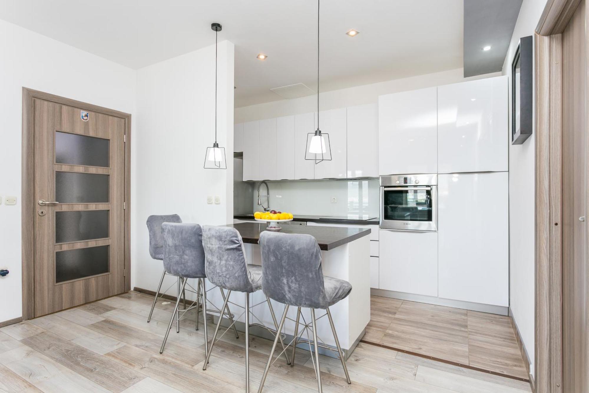 Apartments With A Parking Space Mastrinka, Ciovo - 4324 Trogir Bagian luar foto